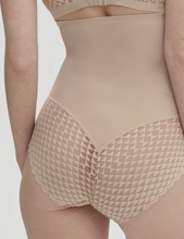 Load image into Gallery viewer, Simone Perele Subtile High Waist Shaper Brief - Peau Rose