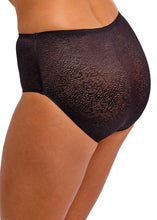 Load image into Gallery viewer, Wacoal Beaute Appeal Brief - Black