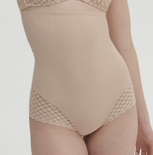 Load image into Gallery viewer, Simone Perele Subtile High Waist Shaper Brief - Peau Rose