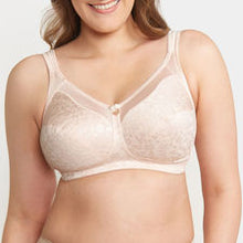 Load image into Gallery viewer, Triumph Wire Free Endless Comfort N Bra - Fresh Powder