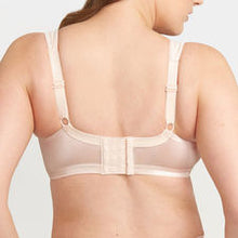 Load image into Gallery viewer, Triumph Wire Free Endless Comfort N Bra - Fresh Powder