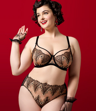 Load image into Gallery viewer, Dita Von Teese Fortunia UW Bra - Black
