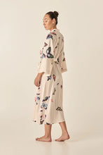 Load image into Gallery viewer, Gingerlilly Nakita Butterfly Robe - Cream
