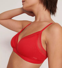 Load image into Gallery viewer, Sloggi GO Ribbed Bralette - Campari
