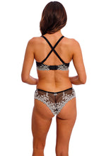 Load image into Gallery viewer, Wacoal Embrace Lace Plunge UW Bra - Black
