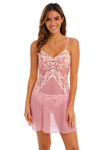 Load image into Gallery viewer, Wacoal Instant Icon Chemise - Chrystal Pink
